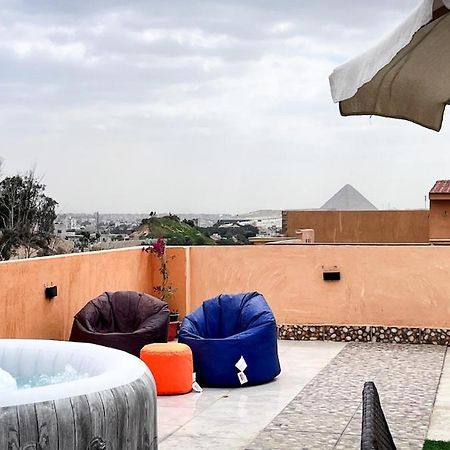 Boho Getaway With Pyramids View & Jacuzzi Apartment Giza Exterior foto