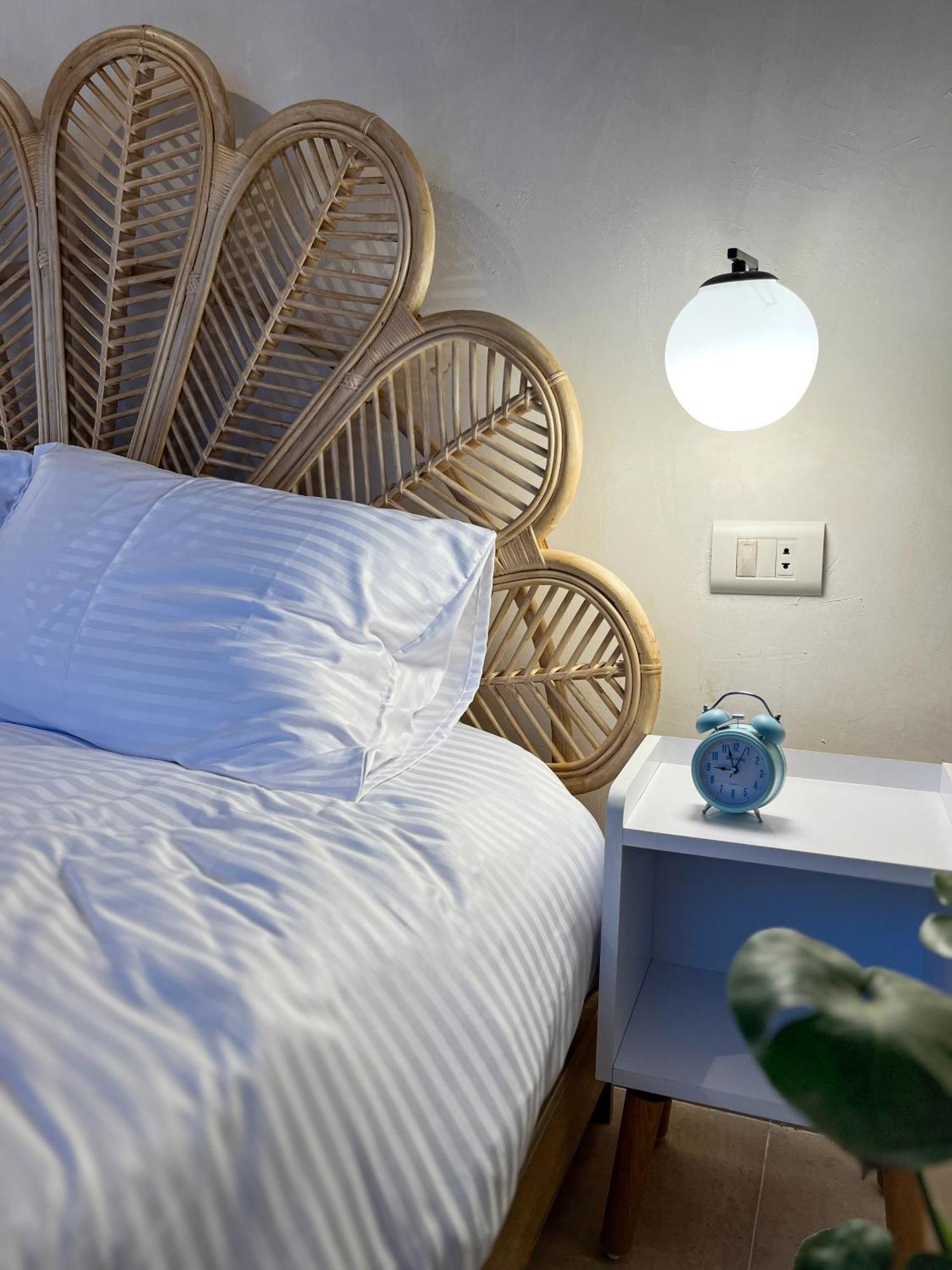 Boho Getaway With Pyramids View & Jacuzzi Apartment Giza Exterior foto