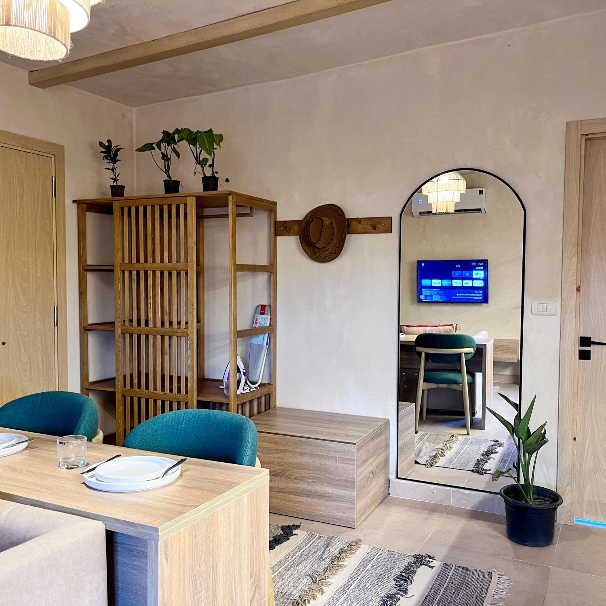 Boho Getaway With Pyramids View & Jacuzzi Apartment Giza Exterior foto
